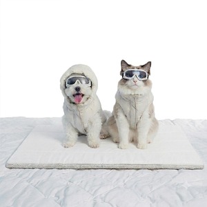 [Daejin Electronics] Brys Washable Pet Cooling Mat Dog Cooling <b>Pad</b> Durable <b>Scratch</b> Resistant Kit Design - Product Image 1