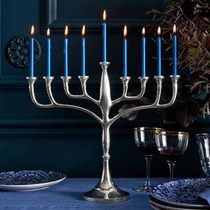 Luxury Metal Menorah Candle Holder With Decorative Pattern For Traditional Festival And Home Styling - Product Image 5