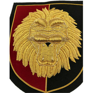 Insignias Bordadas con Hilo Metálico Personalizadas de Última Moda para Hechas a Mano / Insignias Bordadas de Diseño Moderno y a la Moda al por Mayor - Product Image 2
