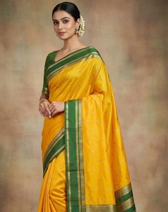 Sari Tradicional Indio de Seda Banarasi con Trabajo de Tejido Zari para Bodas y Eventos Festivos, Atuendo para Mujer - Product Image 1
