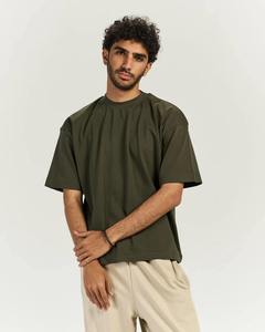 T-shirt pour homme en gris foncé uni, col rond, manches courtes, respirant, décontracté, à porter en été - Product Image 3