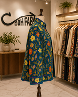 Jaket Beludru Wanita Musim Dingin Biru Bordir Bunga Berlapis 100% Katun Kancing Berlapis Ramah Lingkungan Tahan Angin Model Mandarin