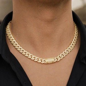 Collier chaîne cubaine pavée en or jaune 10 mm, moissanite VVS, argent sterling 925 plaqué rhodium, chaîne de luxe tendance unisexe - Product Image 4
