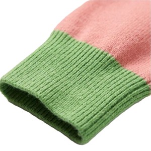 Cardigan en tricot personnalisé pour femme, col en V, avec logo chenille et lettrage grec, style preppy, brodé, couleur unie, hiver - Product Image 4