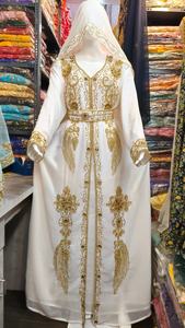 ชุดกะฟตันโมร็อกโกสวยงาม สีสันสดใส ชุดกะฟตันแบบดั้งเดิมของชาวมุสลิม ประดับด้วยลูกปัดหิน งานฝีมือ ชุดกะฟตันโมร็อกโก ดีไซน์ใหม่ 2026 - Product Image 4