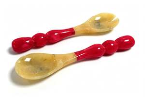 Lot de 2 cuillères écologiques en résine naturelle, idéales pour le camping, les fêtes de mariage, avec manche perlé crème et orange - Product Image 3