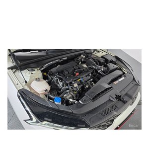 Kia K5 2022 avec moteur 1.6 Turbo, 34 443 km, conduite à gauche, boîte automatique, sièges en cuir, norme d'émission Euro V - Product Image 5