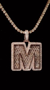 Pendentif Lettre Entièrement Sertie de Diamants de Laboratoire pour Femme, Bijoux Hip Hop Tendance, Plaqué Or Rose et Rhodium, Jay Balaji Diamonds India - Product Image 5