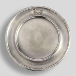 Round <b>Metal</b> Charger Plate With Engraved Floral Pattern Classic Design Durable Tableware Or Wedding Events Use Antique Plates - Product Image 4