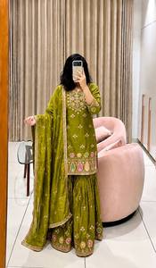 Ensemble Salwar en soie brodée verte avec dupatta, longueur au sol, vêtements traditionnels indiens et pakistanais pour femmes, toutes saisons - Product Image 3