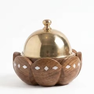 Calentador de comida árabe con base de madera festoneada y diseño de perlas octogonales, el más vendido, para banquetes reales y catering. - Product Image 5