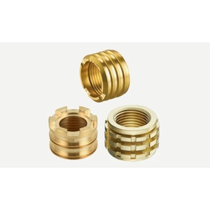 Conector de Tubería de Latón de Alta Calidad con Acabado Dorado Pulido, Grado Industrial, Resistente a la Corrosión - Product Image 5