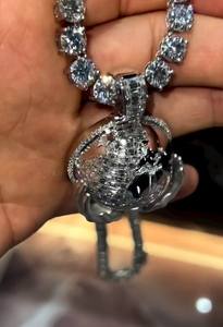 Colgante de Lujo con Forma de Globo Terráqueo, Collar con Colgante de Diamante Moissanita, Micro Pavé, Joyería Hip Hop, Plata de Ley 925 - Product Image 4