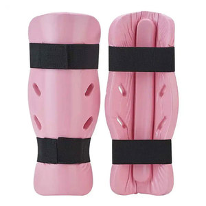 Protège-tibias de Taekwondo légers et durables avec rembourrage doux, ajustement confortable, protection pour l'entraînement aux arts martiaux, options personnalisables - Product Image 1