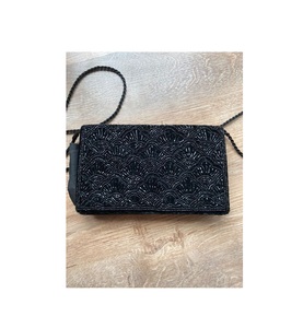 Magnifique pochette perlée élégante, sac à main de créateur fait main pour réception de mariage, accessoires de mode de soirée, collection premium - Product Image 1