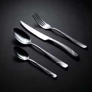 Juego de Cubiertos Modernos de Acero Inoxidable, Cuchara, Tenedor y Cuchillo, Vajilla Elegante para el Hogar y Restaurantes - Product Image 1