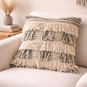 Housse de coussin bohème à rayures texturées, coussin décoratif tissé, coussin d'appoint géométrique bohème avec motif superposé - Product Image 5