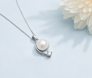 Collar con Colgante de Perla de Agua Dulce Chapado en Rodio de Plata de Ley 925 con Circonita Cúbica, Elegante Collar de Perlas para Mujer - Product Image 3