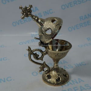 Incensario de Latón Hecho a Mano de Primera Calidad con Diseño Ornamental para Culto Religioso, Meditación y Regalo - Product Image 2