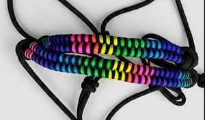 Harnais en cuir noué à la main de qualité supérieure avec muserolle tressée arc-en-ciel |   Harnais d'équitation de style anglais personnalisable et durable - Product Image 2