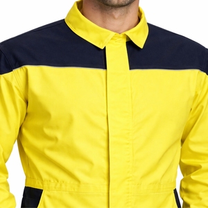 Combinaison de travail haute visibilité pour hommes, vêtements de travail industriels, uniforme durable et protecteur, coupe confortable, uniforme de travail moderne - Product Image 5