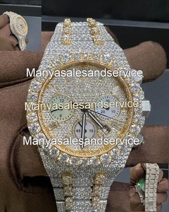Montre chronographe en or jaune 14 carats avec moissanite VVS glacée, cadran en verre, bracelet en acier inoxydable, étanche 10 bars, fermoir de bracelet - Product Image 2