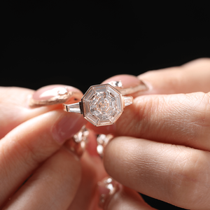 Anillo de compromiso de oro amarillo macizo de 18 quilates de primera calidad con diamante cultivado en laboratorio de 3 quilates, corte Bagua antiguo, corte escalonado, halo octogonal - Product Image 6