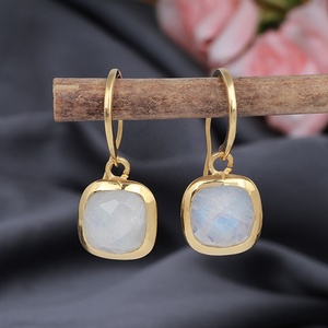 Boucles d'oreilles pendantes en pierre de lune arc-en-ciel naturelle, argent sterling 925 plaqué or, pierre de naissance de juin, bijoux pour femmes - Product Image 2