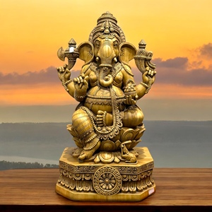 Estatua Moderna de Resina del Dios Krishna Tocando la Flauta |   Nirmala Handicrafts - Ídolo de Krishna Esculpido a Mano con Diseño Art Deco para Mesa - Product Image 2