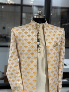 Blazer Jodhpuri Jacquard de Luxe pour Homme, Style Indo-Occidental, Idéal pour Mariage et Réception, avec Veste Kurta, Tenue Ethnique Haut de Gamme - Product Image 2