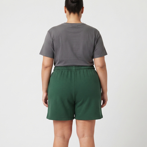 Shorts de survêtement décontractés pour femmes grandes tailles, en molleton bouclette 100% coton, avec broderie effet usé et taille à cordon de serrage, coupe oversize, pour l'hiver - Product Image 2