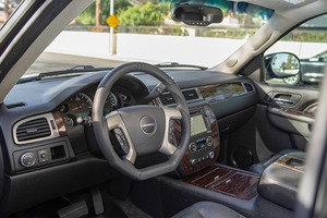 GMC Yukon Denali 2012 - Product Image 3