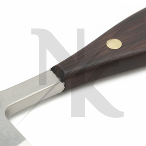 Coupe-Clous de Fermeur Avancé Réutilisable, Polisseur de Sabots – Outil en Acier Forgé Résistant à la Rouille à Usage Chirurgical, Poignée Antidérapante pour Chevaux et Chèvres - Product Image 3