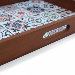 Plateau de service en bois au design floral moderne avec doublure à motifs, multifonctionnel pour le petit-déjeuner, les collations, la présentation à la maison, en cuisine ou pour un baptême - Product Image 2