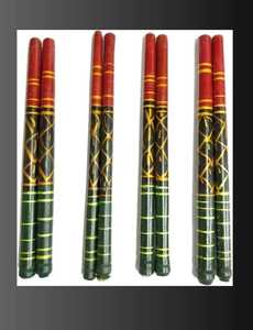 Bâtons de Dandiya en bois colorés, paires de Dandiya traditionnelles pour la danse Garba, Dandiya en bois poli pour le festival Navratri, Dandiya en plastique coloré - Product Image 1