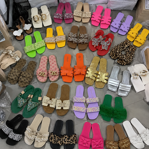 Factory Direct Brand New Various Styles Randomly Delivery <b>Ladies</b> <b>Slippers</b> Wholesale Mixed, Ready for Immediate Shipment <b>Slippers</b> - Product Image 1