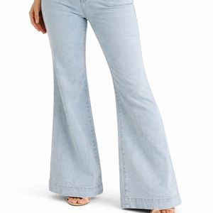 Jeans de mujer de color azul claro, corte acampanado, cintura alta, pantalones de mezclilla con corte de campana, ajuste cómodo para mujer. - Product Image 6