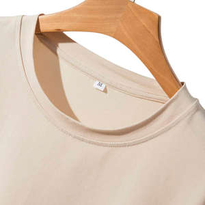 T-shirt uni à col rond pour homme, 180g, doux, manches courtes, décontracté, basique, confortable, coupe classique, pour l'été, à porter au quotidien, écologique - Product Image 5