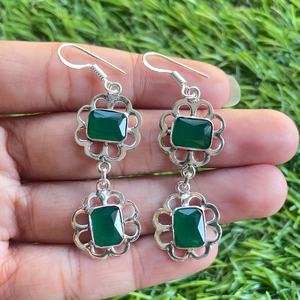 Boucles d'oreilles pendantes en émeraude faites à la main, argent sterling 925, bijoux en pierres précieuses naturelles pour femmes, vente en gros, cadeau - Product Image 4