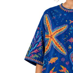 เสื้อยืดโอเวอร์ไซส์สีน้ำเงินกรมท่าสำหรับผู้หญิง พิมพ์ลายมหาสมุทรสีสันสดใส สไตล์ลำลอง ผ้าฝ้าย สตรีทแวร์ ใส่สบายช่วงฤดูร้อน ทรงหลวม รับผลิตตามสั่ง ขายส่ง - Product Image 3