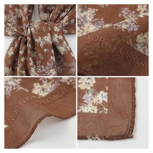 NORTH APPROACH Foulard carré en mousseline de soie pour femme, imprimé floral, élégant, multifonctionnel, accessoire de mode musulmane toutes saisons - Product Image 4