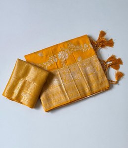 Sari Royal en Crêpe Khaddi Jacquard, Sari Tissé Jaal Heritage, Sari Élégance en Crêpe Khaddi Pur, Sari Jacquard Royal - Product Image 3