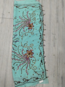 Colección de Bodas Formales Shubham Collections, Sari Indio de Lujo con Patrón Floral, Tela con Trabajo Intrincado de Cuentas de Piedra - Product Image 2