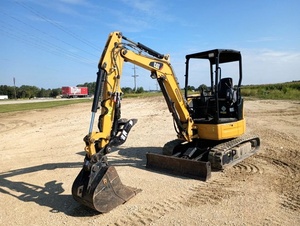 Meilleure offre au prix le plus bas, excavatrice sur chenilles Caterpillar 303E CR d'occasion, faible nombre d'heures, excavatrice sur chenilles EPA, prête à être expédiée - Product Image 3