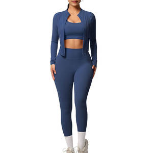 Conjunto Deportivo de 2 Piezas para Mujer, Transpirable, Ecológico, Sin Costuras, con Logotipo Personalizado, de Spandex, para Yoga y Gimnasio, Efecto Levanta Glúteos, Antiarrugas - Product Image 1