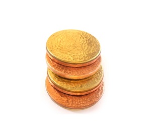 Ensemble de sous-verres ronds en acier inoxydable avec support, napperons de table modernes pour la maison et le bureau, pour éviter les déversements et les traces de liquides coulant le long des bords des verres - Product Image 4