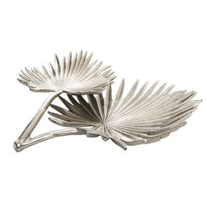 Assiette de service en métal en forme de fleur dorée, plat décoratif pour la décoration de table de mariage, style glamour fait main - Product Image 3