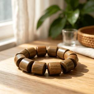 Brazalete de Madera Natural Hecho a Mano, Joyería Clásica de Moda para Mujer, Ligero y Elegante, Accesorio de Regalo de Madera para Fiesta - Product Image 4