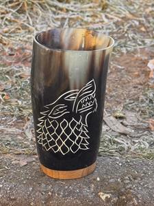Tasse à boire artisanale en corne de Viking avec gravure nordique, mug en corne de bœuf naturelle pour bière, hydromel et whisky, cadeau nordique médiéval - Product Image 2