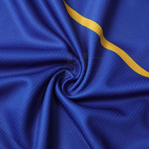 Tenue de Basketball Homme Haute Qualité – Ensemble Complet Maillot et Short en Polyester Respirant, Léger et Durable – Idéal pour le Sport - Product Image 6